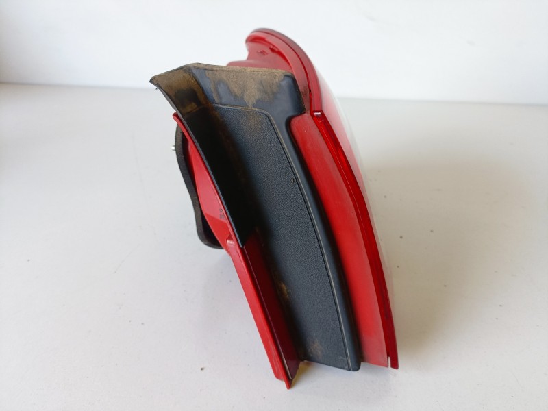 Recambio de piloto trasero derecho para volkswagen passat variant (3c5) bkp referencia OEM IAM 3C5945096C  