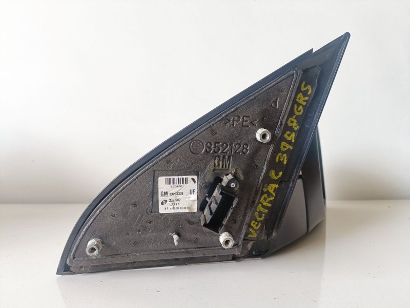 Recambio de retrovisor derecho para opel vectra c berlina z19dt referencia OEM IAM 13253328  