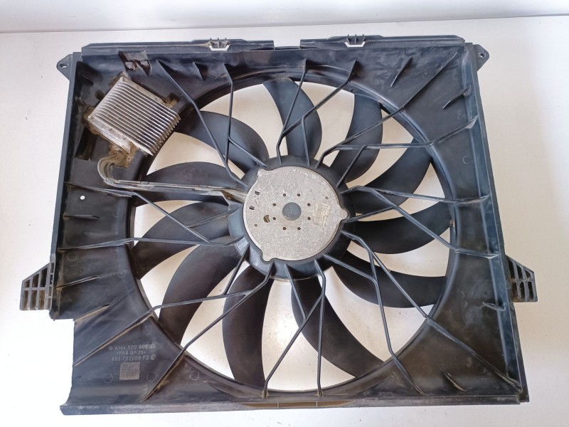 Recambio de electroventilador para mercedes-benz clase ml (bm 164) 642940 referencia OEM IAM A1645000093  