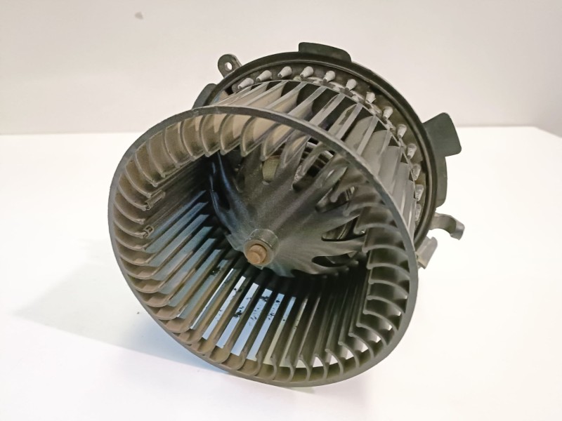 Recambio de ventilador calefaccion para peugeot 307 (s1)(04.2001) rhs referencia OEM IAM   
