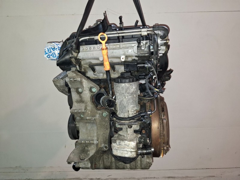 Recambio de motor completo para volkswagen polo iii berlina (6n2) amf referencia OEM IAM AMF  
