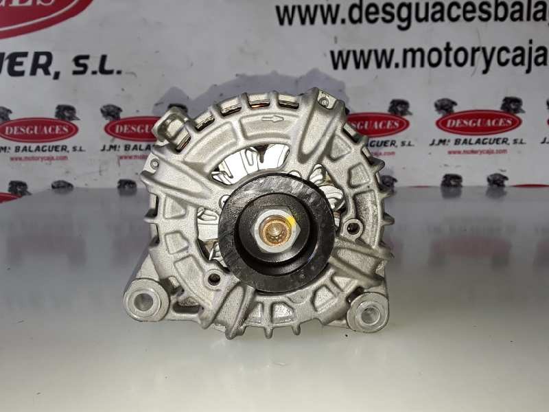 Recambio de alternador para jaguar f-pace 204dtd referencia OEM IAM 0125812068/180A/GX7310300CE  