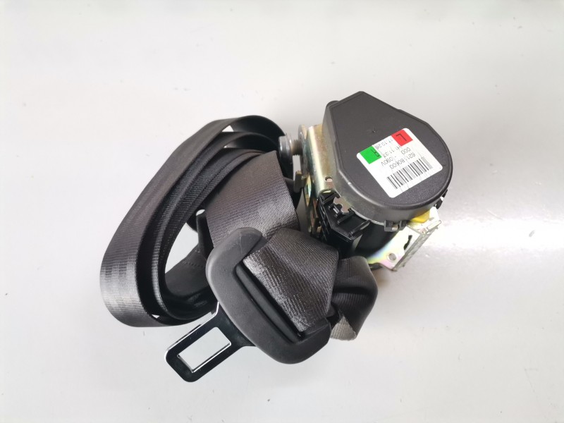 Recambio de cinturon seguridad trasero derecho para seat leon st 5f8 cjxc referencia OEM IAM 621180600  