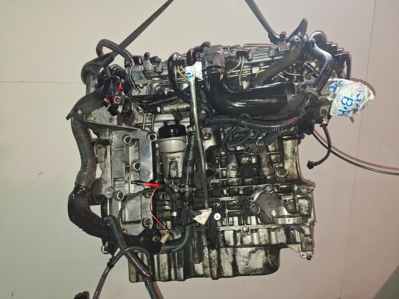 Recambio de motor completo para volvo s60 berlina d5244t referencia OEM IAM D5244T  