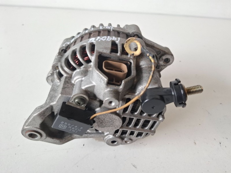 Recambio de alternador para nissan primera berlina (p11) qg18 referencia OEM IAM 231004M510  