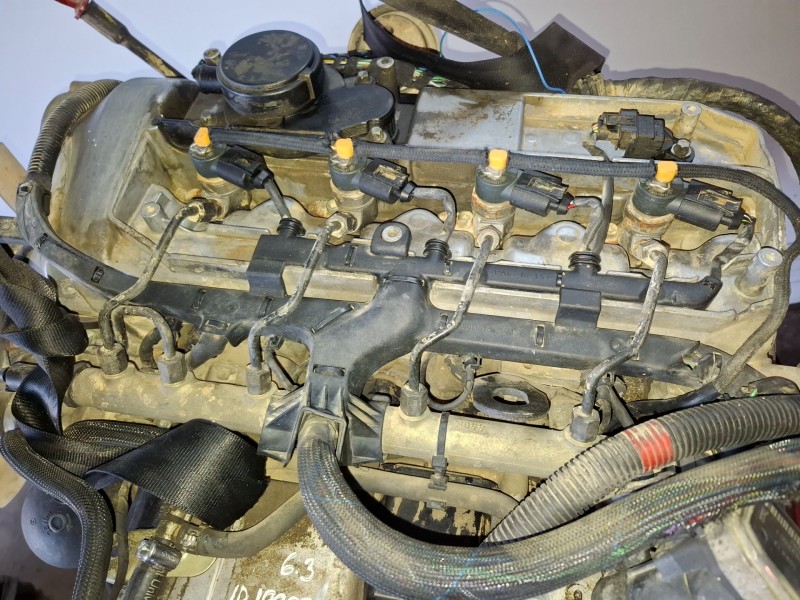 Recambio de motor completo para mercedes-benz vito basic-kombi (639) 646982 referencia OEM IAM 646982  