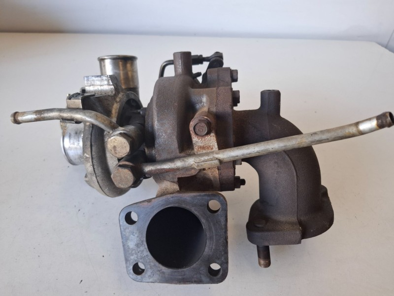 Recambio de turbocompresor para mitsubishi montero (v60/v70) 4d56 referencia OEM IAM TF035HL212GK2VGK  