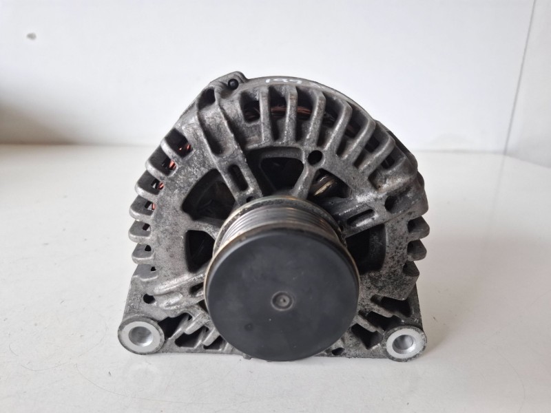 Recambio de alternador para citroen c4 picasso 9hz referencia OEM IAM 9646321780  