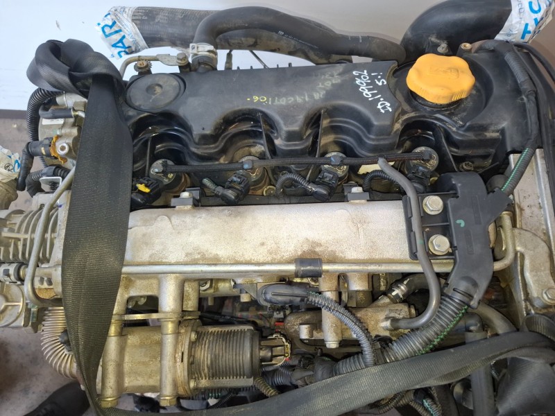 Recambio de motor completo para opel zafira b z19dt referencia OEM IAM Z19DT  