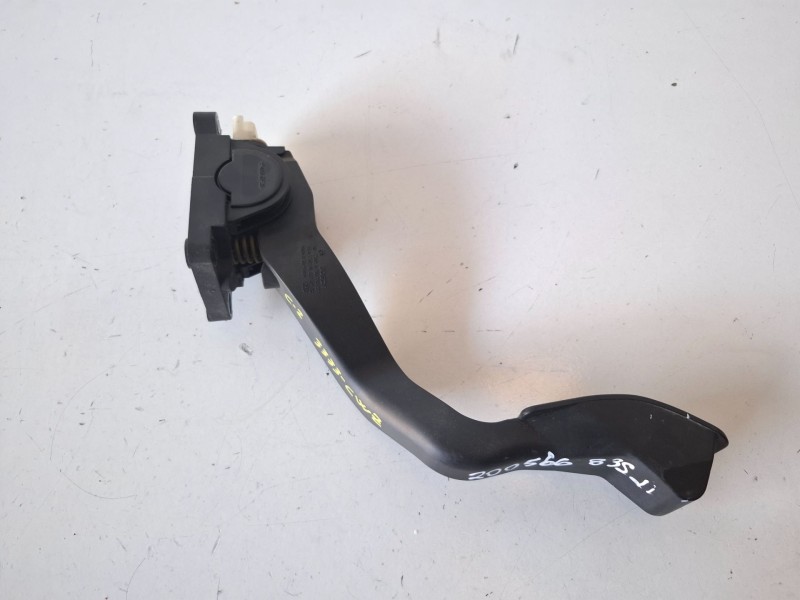 Recambio de pedal acelerador para citroen c2 8hx referencia OEM IAM 0280752251  
