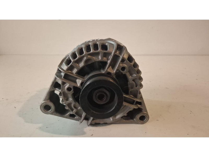 Recambio de alternador para opel corsa c z12xep referencia OEM IAM 0986047280  