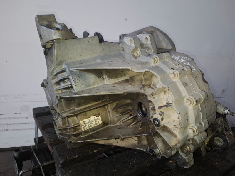Recambio de caja cambios para volvo s40 berlina d4204t referencia OEM IAM 4M5R7002CD  