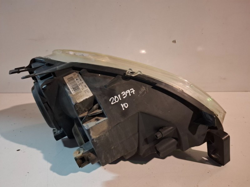 Recambio de faro izquierdo para citroen xsara berlina nfu referencia OEM IAM 963815798000  