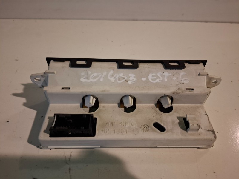 Recambio de pantalla multifuncion para citroen xsara berlina nfu referencia OEM IAM 9643823677  