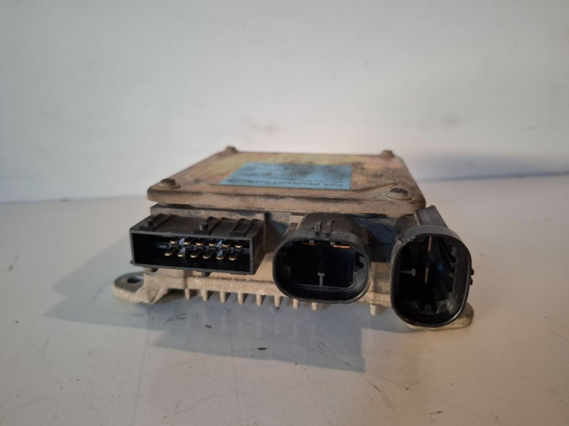 Recambio de centralita direccion para citroen c3 8hx referencia OEM IAM 9649847780  