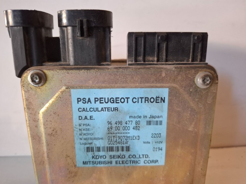 Recambio de centralita direccion para citroen c3 8hx referencia OEM IAM 9649847780  