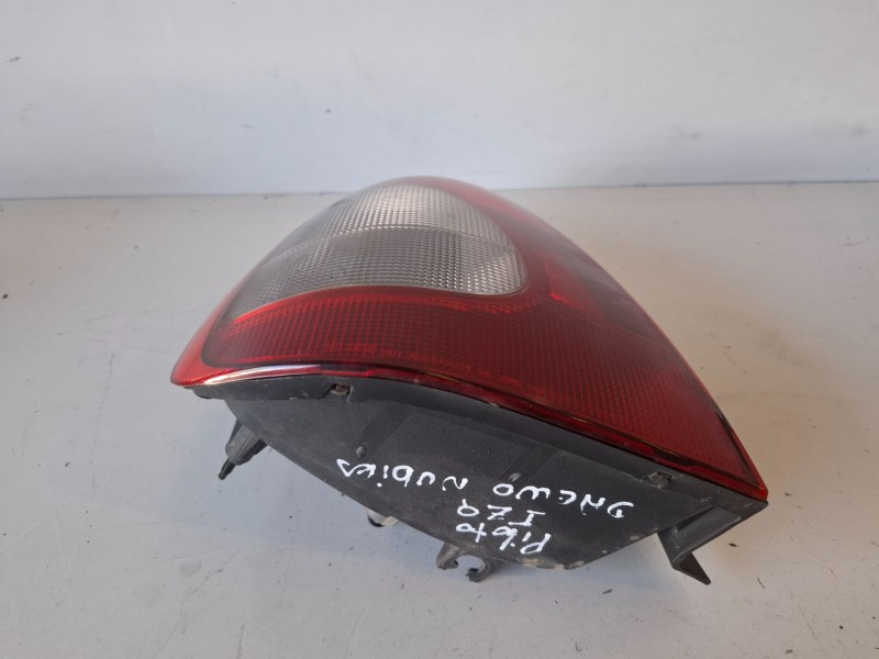 Recambio de piloto trasero izquierdo para daewoo nubira wagon x20sed referencia OEM IAM   