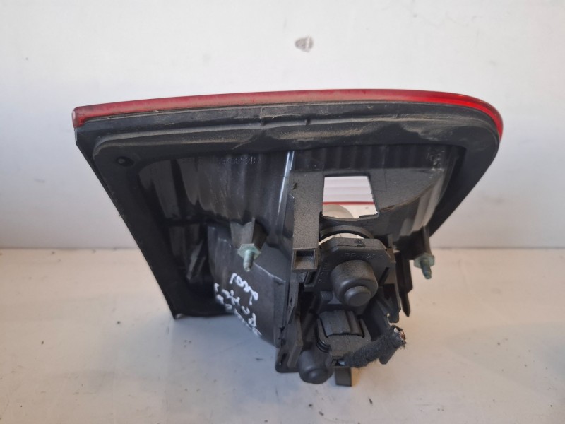Recambio de piloto trasero derecho para seat leon (1m1) asv referencia OEM IAM   