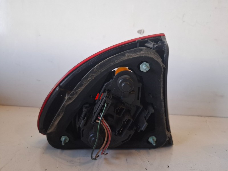 Recambio de piloto trasero derecho para seat leon (1m1) asv referencia OEM IAM   