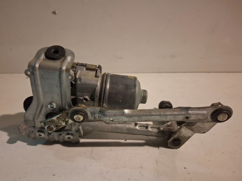 Recambio de motor limpia delantero para seat leon (1p1) blr referencia OEM IAM 0390241921  