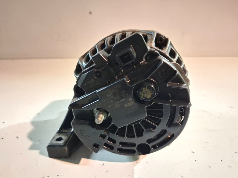 Recambio de alternador para volvo s80 berlina b5244t3 referencia OEM IAM 8622786  