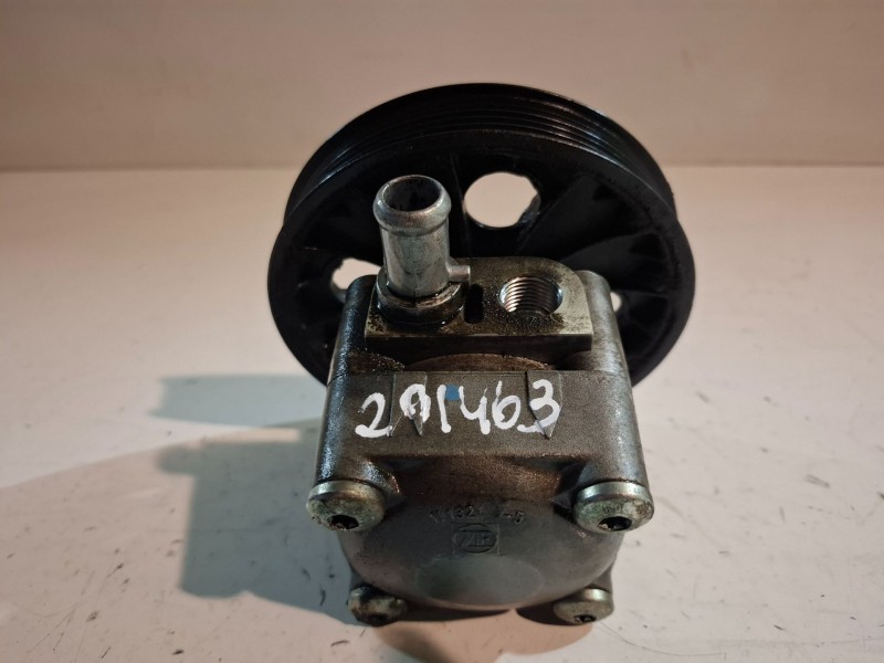 Recambio de bomba direccion para volvo s80 berlina b5244t3 referencia OEM IAM 8683377  