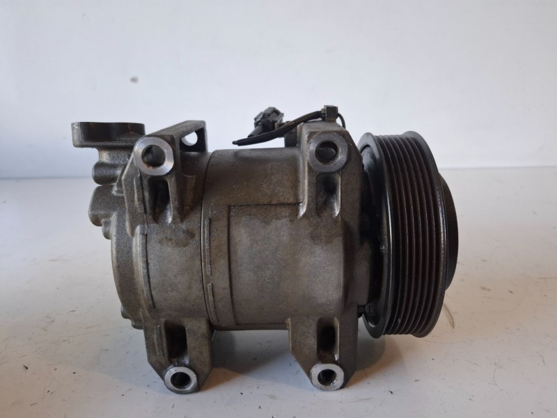 Recambio de compresor aire acondicionado para nissan pathfinder (r51) yd25 referencia OEM IAM 92600EB30A  