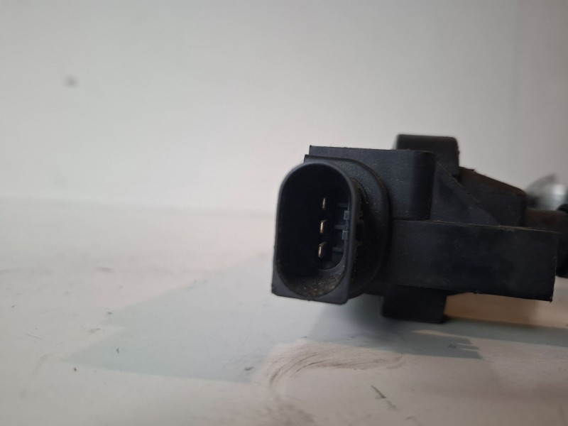 Recambio de bobina encendido para mercedes-benz clase a (bm 168) 166990 referencia OEM IAM A0001501380  