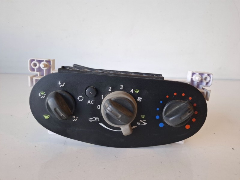 Recambio de mando calefaccion / aire acondicionado para dacia sandero k9k796 referencia OEM IAM N106278B  