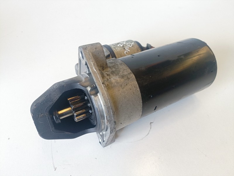 Recambio de motor arranque para opel astra j berlina 5p a13dte referencia OEM IAM 0001138030  