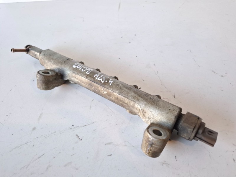 Recambio de rampa inyectora para nissan pathfinder (r51) yd25 referencia OEM IAM 065011G03266  