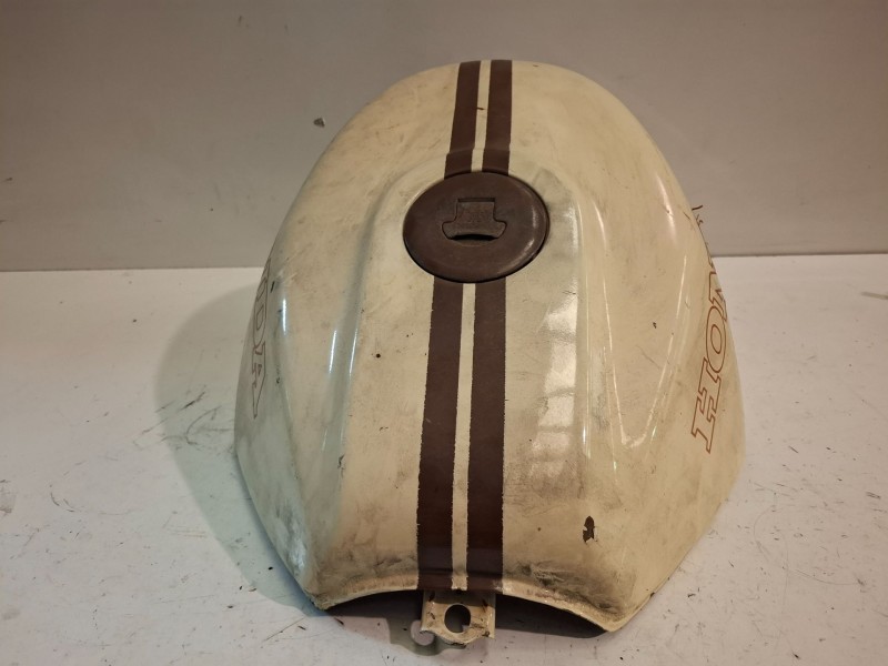 Recambio de deposito combustible para honda cbr 600 f / cbr 600 rr pc19e referencia OEM IAM   