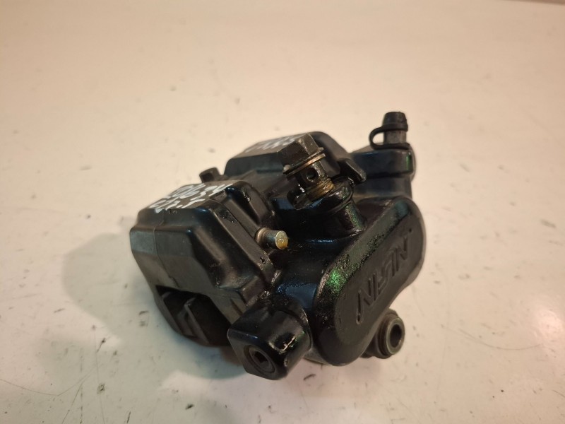 Recambio de pinza de freno trasera para honda cbr 600 f / cbr 600 rr pc19e referencia OEM IAM   