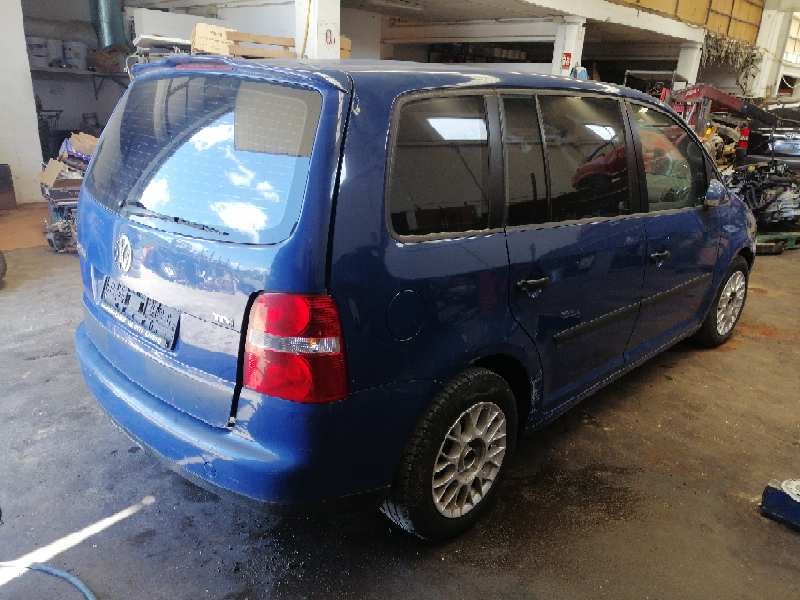 volkswagen touran (1t1) del año 2004