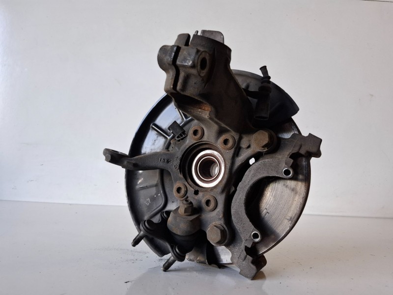 Recambio de mangueta delantera derecha para volkswagen golf vi (5k1)(10.2008) cba referencia OEM IAM   