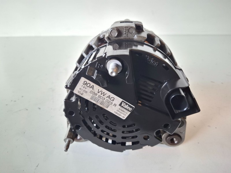 Recambio de alternador para skoda fabia (6y2/6y3) axr referencia OEM IAM 038903023R  