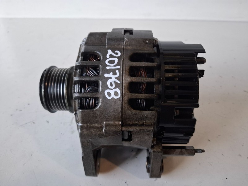 Recambio de alternador para skoda fabia (6y2/6y3) axr referencia OEM IAM 038903023R  