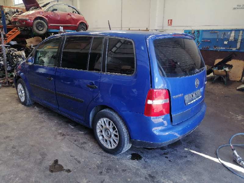 volkswagen touran (1t1) del año 2004