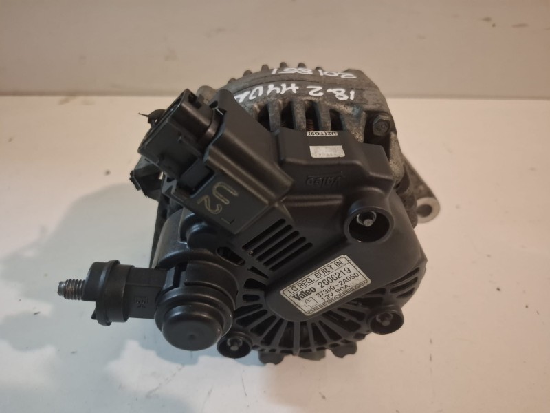 Recambio de alternador para hyundai i20 (pb) d4fc referencia OEM IAM 2606219  