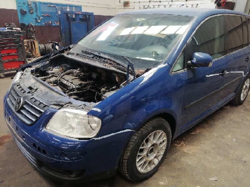 volkswagen touran (1t1) del año 2004