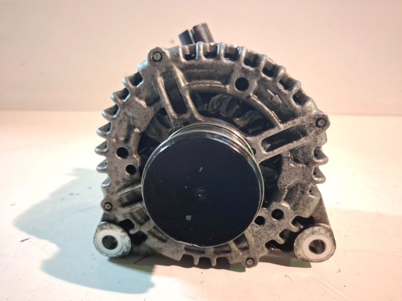 Recambio de alternador para ford mondeo berlina (ca2) qxba referencia OEM IAM 6G9N10300ADB  