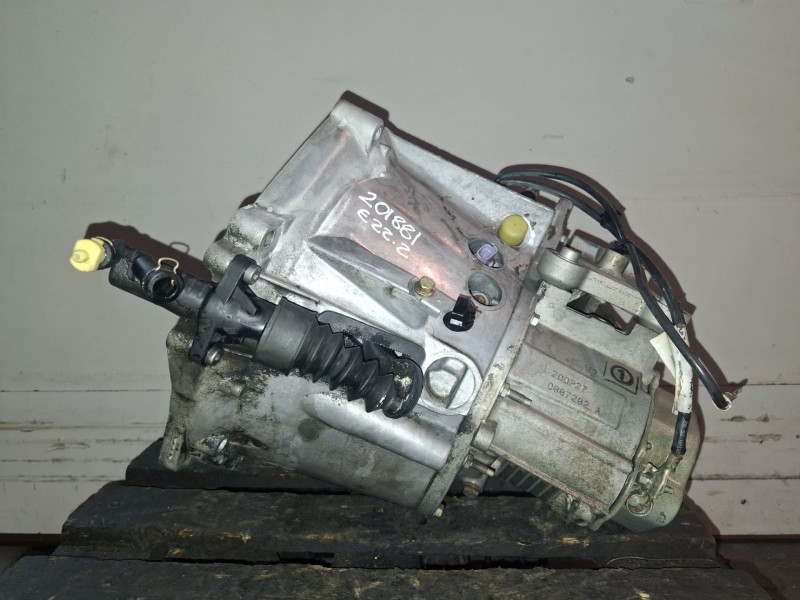 Recambio de caja cambios para peugeot 207 9hx referencia OEM IAM 20DP27  
