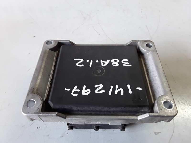 Recambio de centralita motor uce para opel corsa c referencia OEM IAM 0261206074/26SA7136  