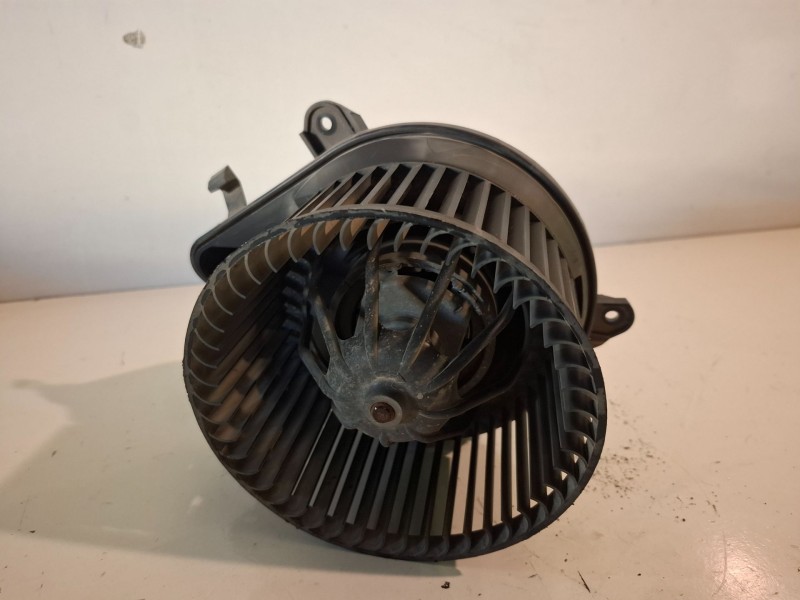 Recambio de ventilador calefaccion para citroen berlingo 9hw referencia OEM IAM   
