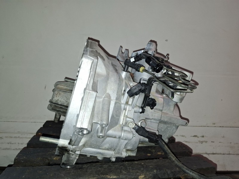 Recambio de caja cambios para opel insignia b sports tourer b20dth referencia OEM IAM   