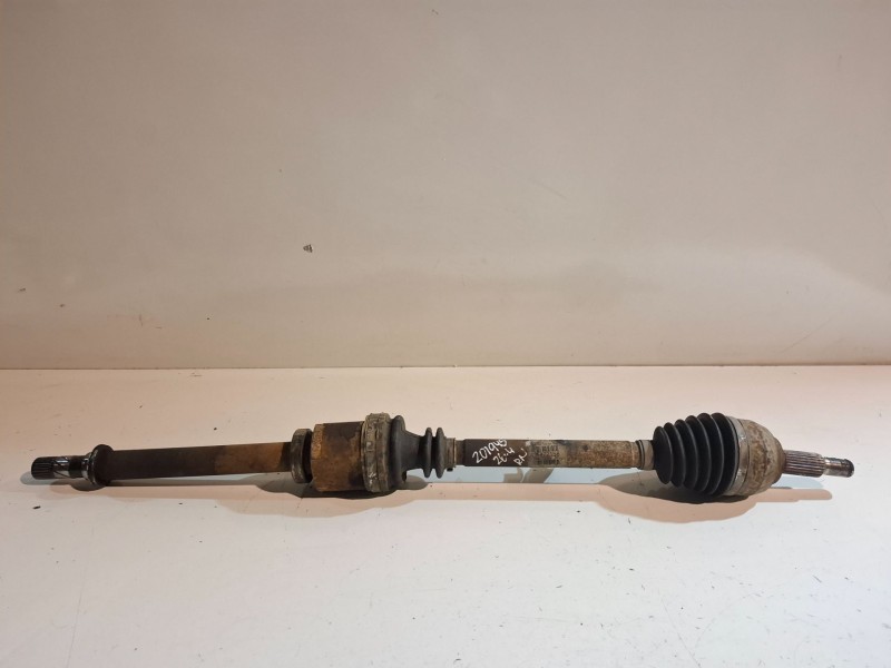 Recambio de transmision delantera derecha para renault megane ii grandtour k9k732 referencia OEM IAM 8200472158  