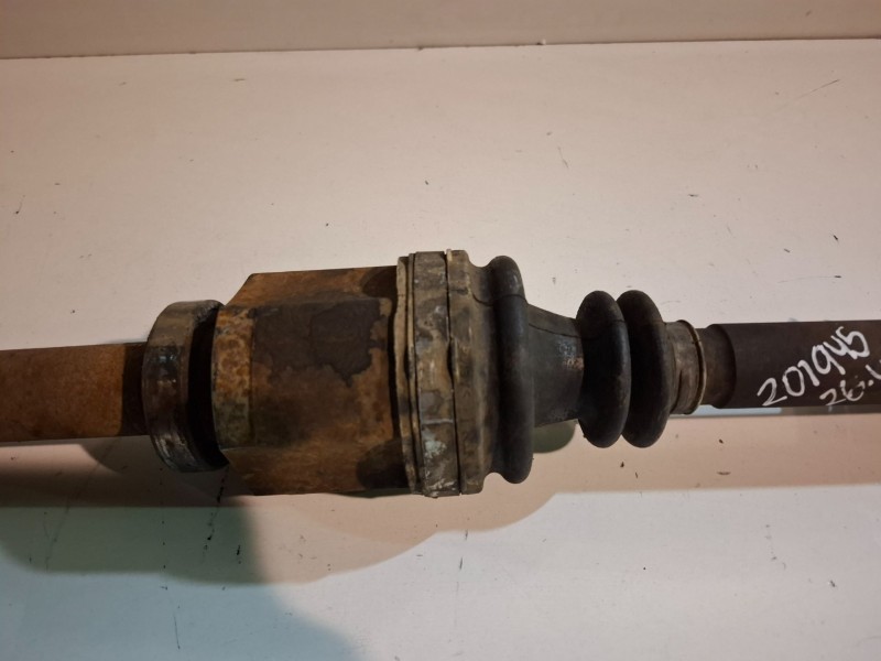 Recambio de transmision delantera derecha para renault megane ii grandtour k9k732 referencia OEM IAM 8200472158  