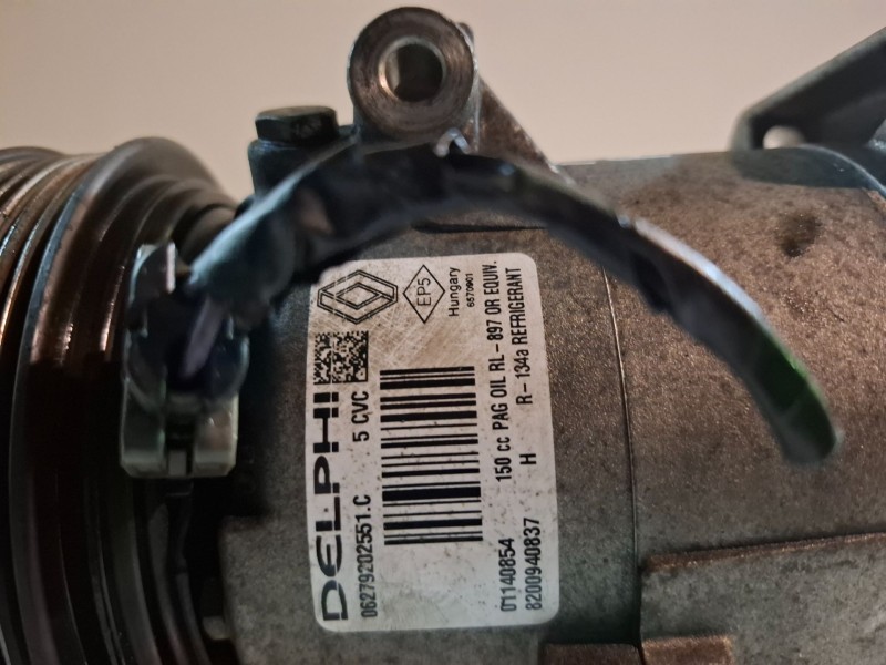 Recambio de compresor aire acondicionado para renault megane ii grandtour k9k732 referencia OEM IAM 8200940837  