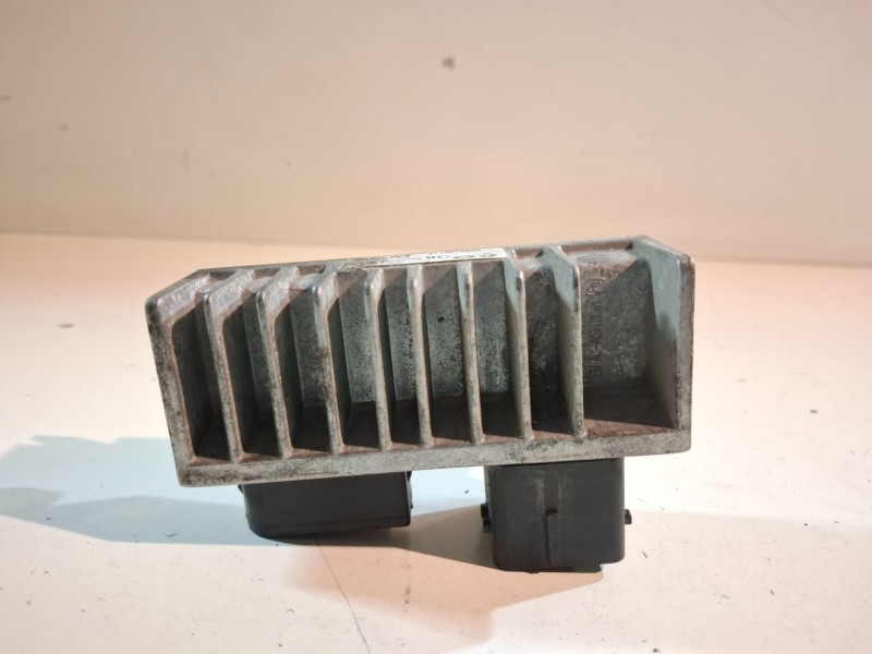 Recambio de caja precalentamiento para dacia dokker express k9k872 referencia OEM IAM 271202380R  