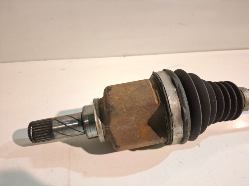Recambio de transmision delantera izquierda para dacia dokker express k9k872 referencia OEM IAM 391014021R  